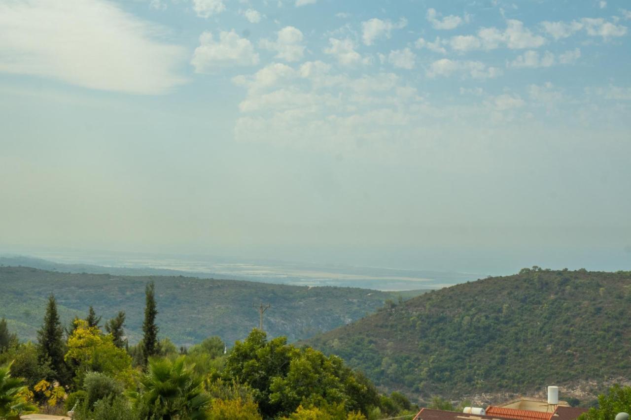 Beit Oren Hotel Exterior foto